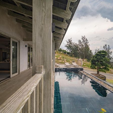 Crown Retreat Quy Nhon Resort Esterno foto